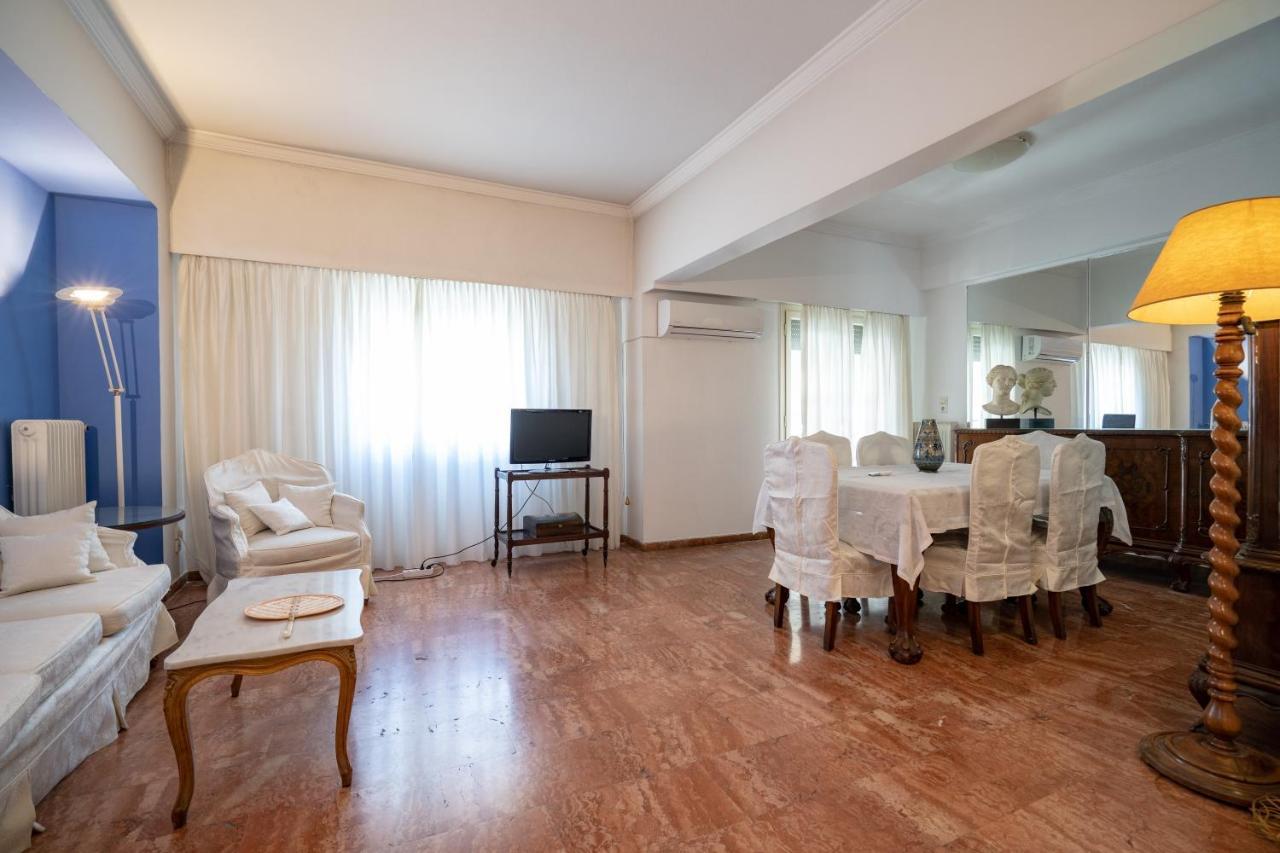 Larissa Station Metro St. 2 Bedrooms 3 Pers. Flat Athen Exterior foto